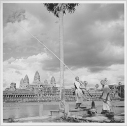 exposition, archéologues à Angkor, Angkor, Conservation, archéologie, Cernuschi, architecture, restauration, Angkor Wat, Tah Prom, Banteay Srei, Bayon, Baphuon, Preah Ko