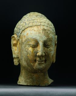 Les Buddhas du Shandong exposition au musée Cernuschi Bouddhisme Chine sculptures Qingzhou