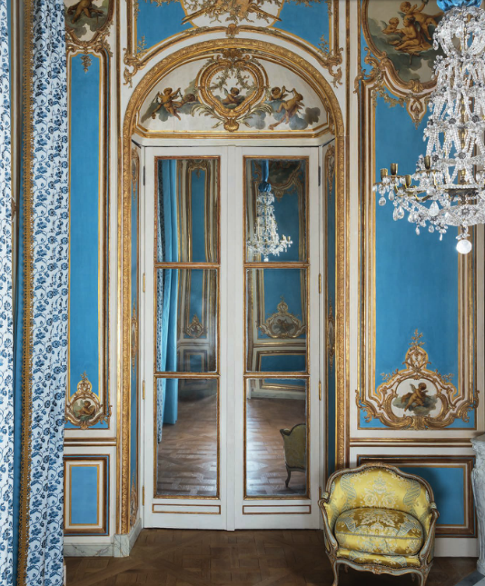 marie-antoinette, marie, antoinette, versailles, louvre, musée, château, saint-cloud, saint, cloud, arts, décoratifs, mobilier, bureau, chaise, analyse, exposition, meuble, photo, image, objets, art, 