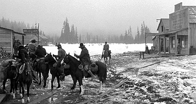 chevauchée, bannis, andre, de toth, de, toth, western, film, analyse, critique, dvd, image, photo, photos, images, poster, affiche