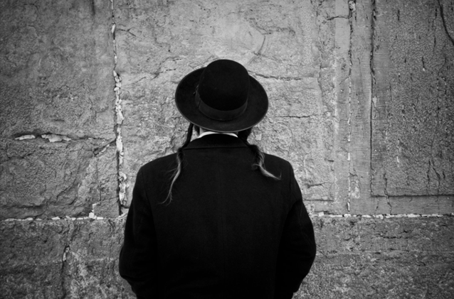 contraintes, Ofer Laszewicki, Oliver de Ros, ofer, laszecicki, oliver, ros, de, juifs, ultra-orthodoxes, photo, photos, photographie, photographies, reportage, torah, israel, orthodoxe, juif, portrait