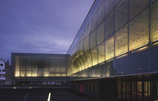 dentelles darchitecture, exposition, Lille, MAV, Maison de lArchitecture et de la Ville, projets, chantiers, jean nouvel, WWAA, Abu-Dhabi, cité de la mode, shanga, béton, acier