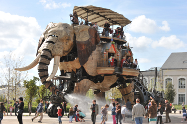 les machines de l`île, machines, île, nantes, cité portuaire, françois delarozière, pierre orefice, reportage, visite, machine, jules verne, éléphant, technique, stéphan muntaner, arbre aux hérons