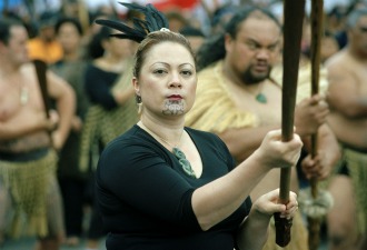 musée du quai Branly ; arts premiers ; art contemporain ; Maori ; Te Papa Tongewara ; Derek Lardelli ; Fiona Pardington ; Kohai Grace ; Michael Parekowhai