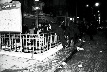 peurs sur la ville, exposition, monnaie de paris, photographie, paris, guerre, incendie, paris-match, patrick chauvel, michael wolf, paris match, max gallo, photo, photos, ville, violence, violences