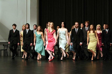 pina bausch, film, documentaire, parcours, les rêves dansants, biographie, interview, rencontre, sur les pas de pina bausch, anne linsel, rainer hoffmann, kontakhof, danse, création, ballet, bausch