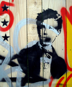 rimbaud, arthur rimbaud, rimbaudmania, exposition, rétrospective,
parcours, biographie, galerie des bibliothèques, paris, art
contemporain, icône, une saison en enfer, icône, paris 