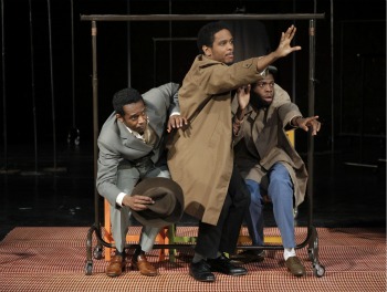 the suit, théâtre, adaptation, nouvelle, conte, afrique, Peter Brook, Marie-Hélène Estienne, Franck Krawczyk, musique, chant, comédien, schubert, violeta parra, distribution, amour, trahison, anglais