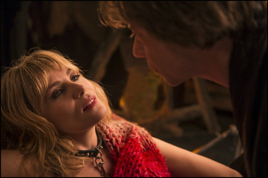 La Vénus à la fourrure, Roman Polanski, Mathieu Amalric, Emmanuelle Seigner, David Ives, Sacher-masoch, festival de Cannes, compétition, film, cinéma, huis-clos, théâtre